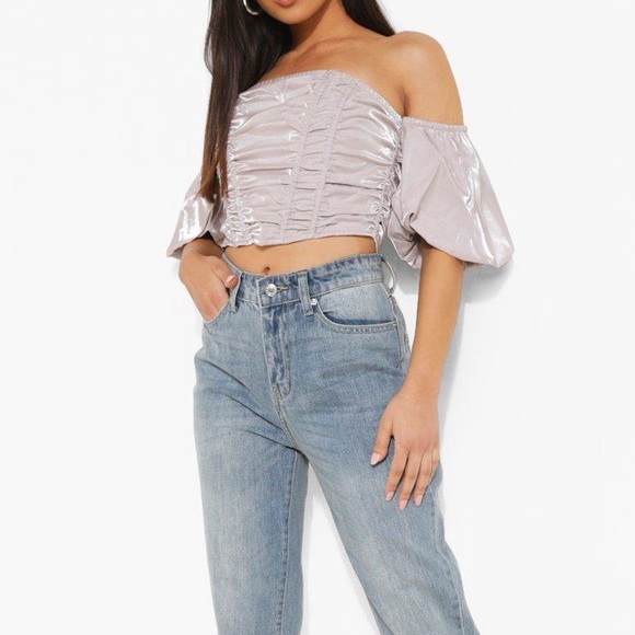 Boohoo Ruched Front Satin Puff Sleeve Corset - Picture 3 of 3